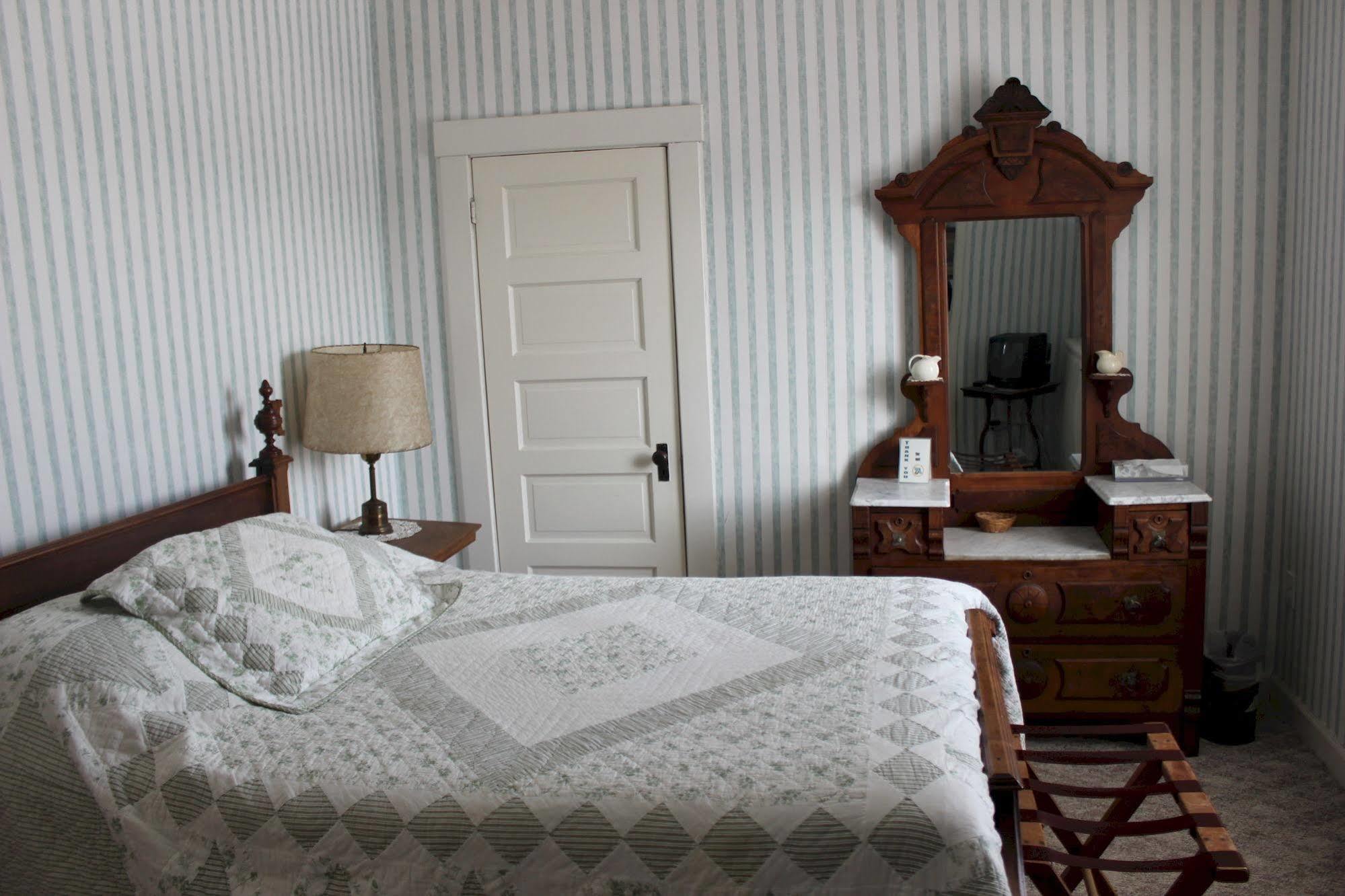 Casselman Inn Grantsville Exteriér fotografie