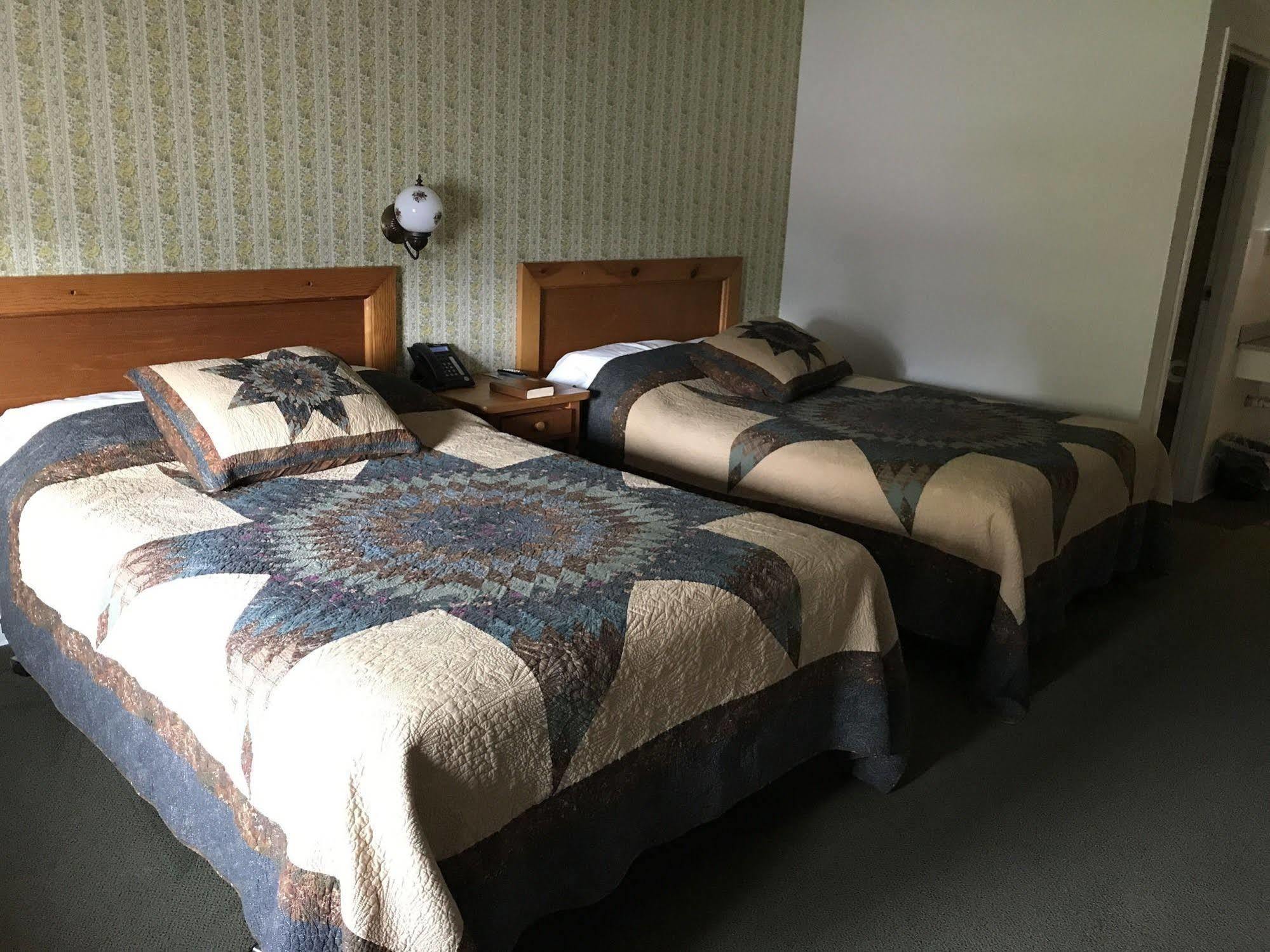 Casselman Inn Grantsville Exteriér fotografie